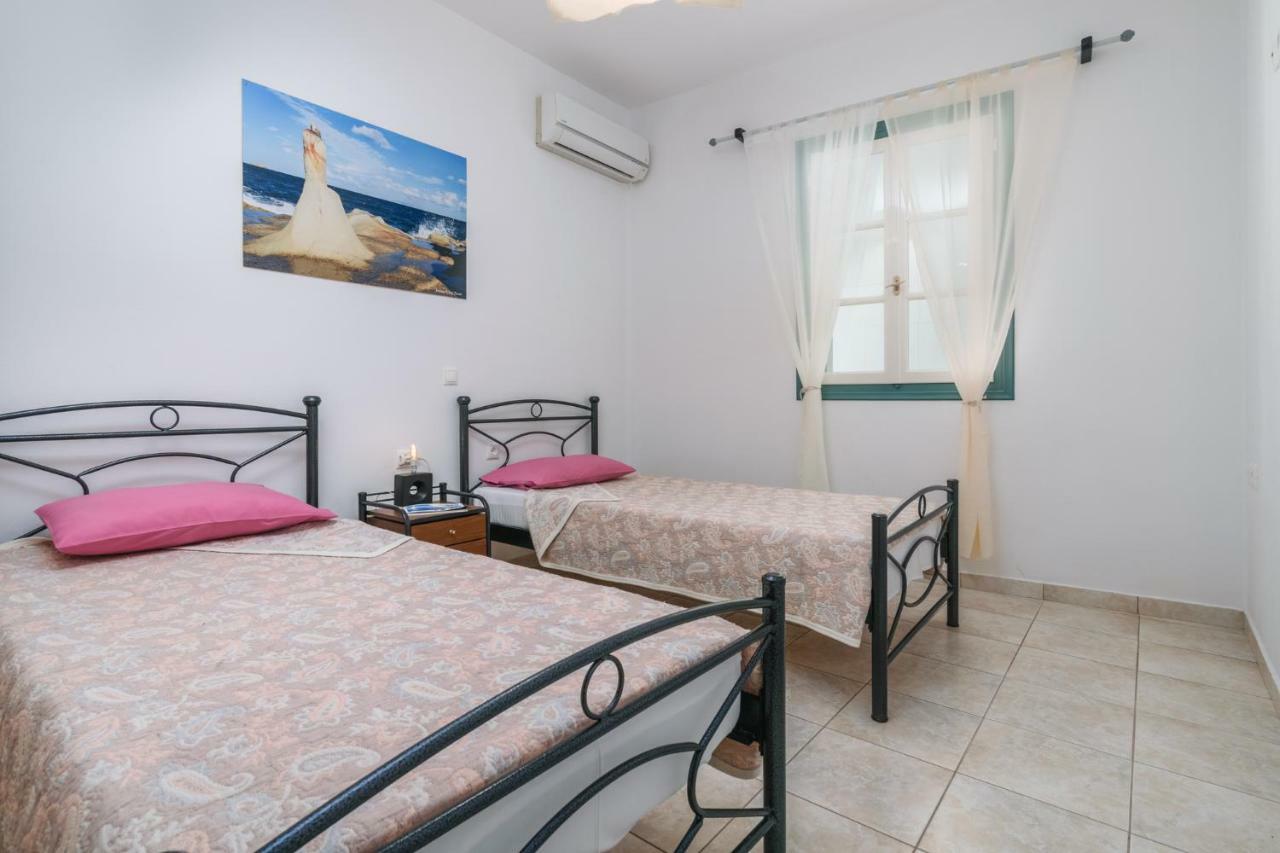 Zanart Maisonette ตริปิตี ภายนอก รูปภาพ